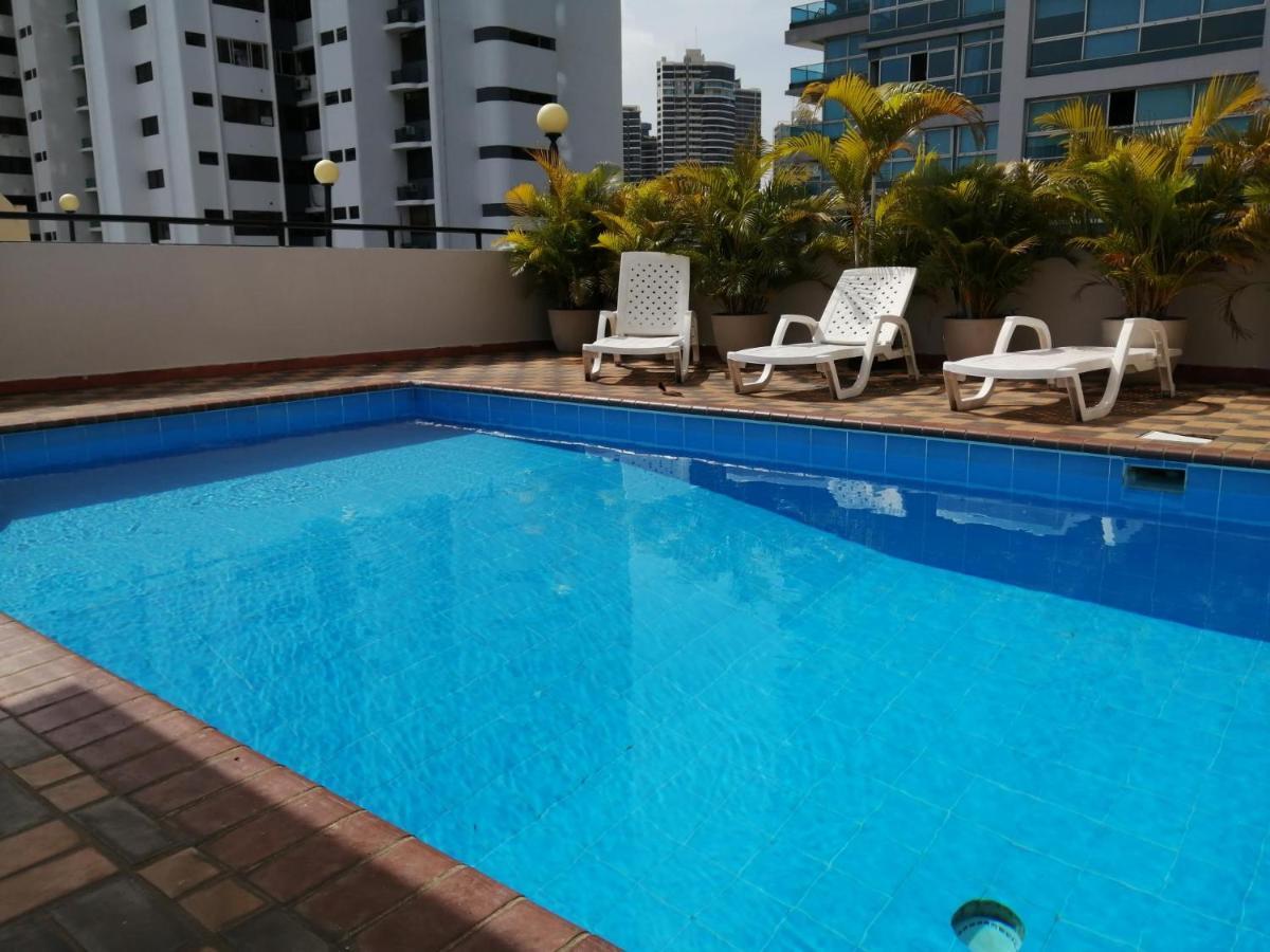 Comoda Con Piscina Y Wifi En Marbella * Panamá